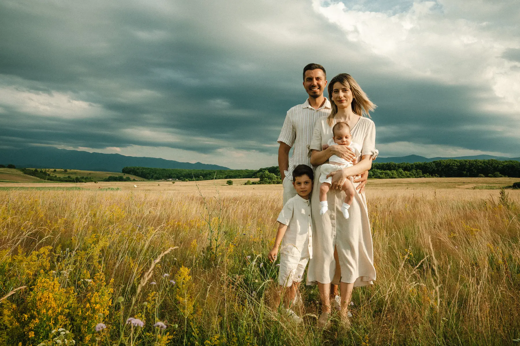 Ședință foto familie Sibiu – natură, AlbuDuo Photography