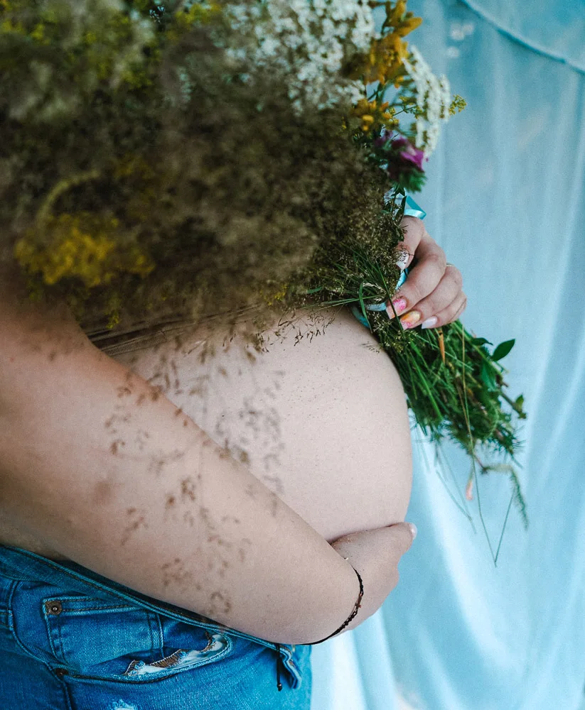 Fotografie maternitate Sibiu – ședință foto gravide